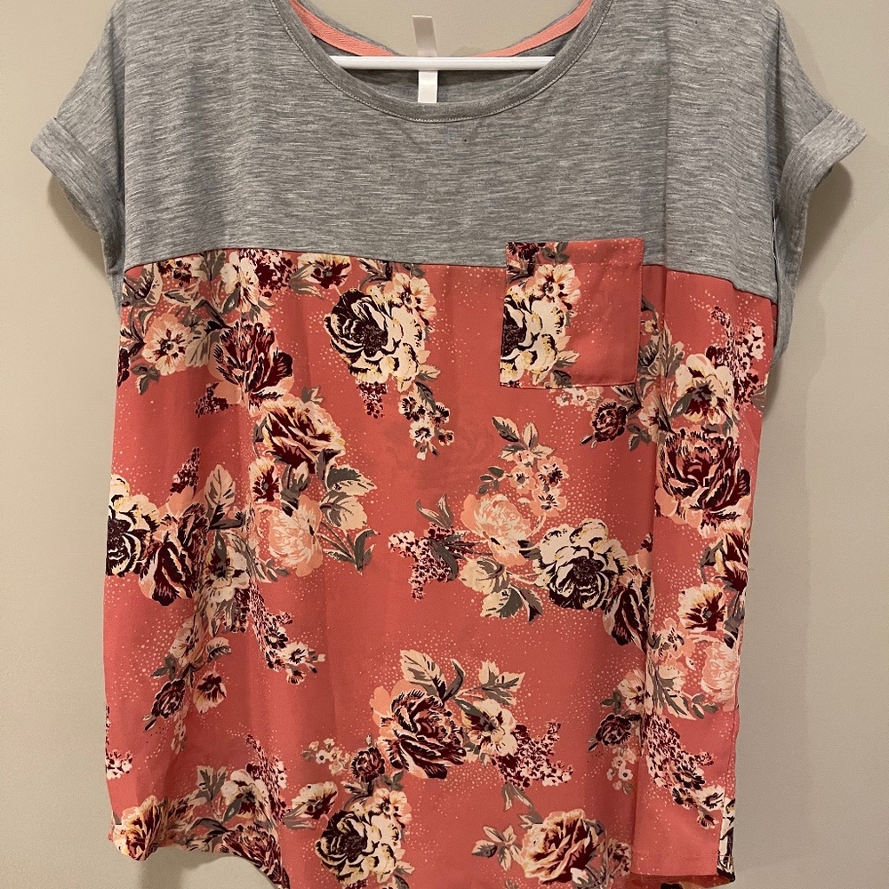 Xhilaration Top